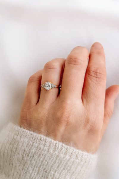 Ine Goossens Goudsmid Juwelen Goud Maatwerk Handgemaakt Moederliefde Trouwringen Verlovingsring Diamant Alliance Jewelry
